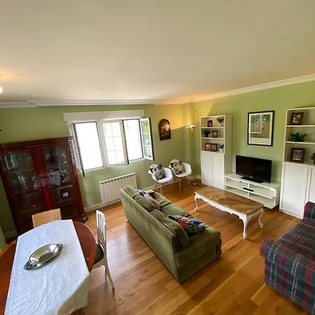 Chalet En Espinosa de los Monteros